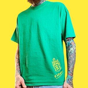 Green mens trucker t shirt